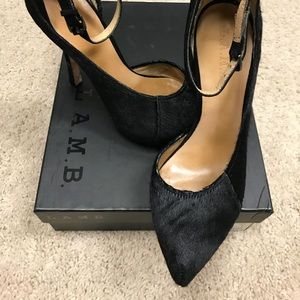 L.A.M.B Pounce Pony - Gwen Stefani